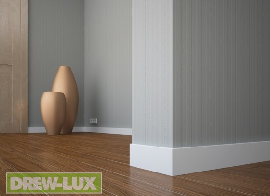 Listwa przypodłogowa drewniana sosnowa biała- lakierowana 68 x 12 RAL 9003 /KRÓTKA (1-1,7 mb)