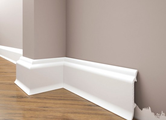 Skirting boards white painted from extruded polystyrene 83*19