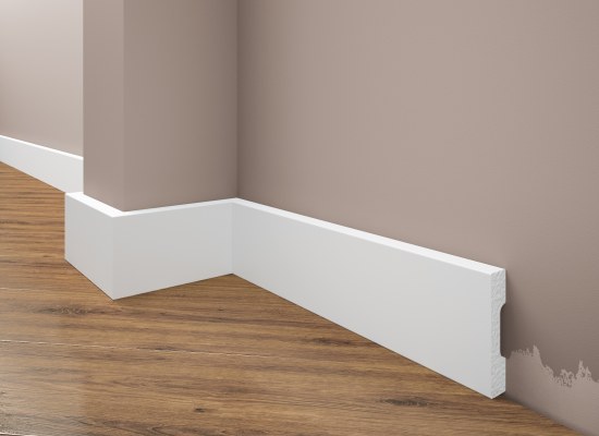 Skirting boards white painted from extruded polystyrene 40*10