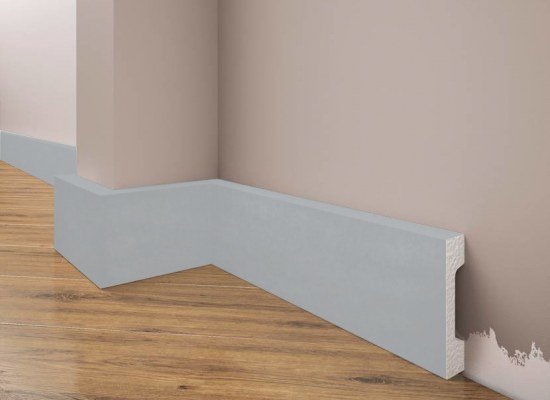 Skirting boards white painted from extruded polystyrene 70*16